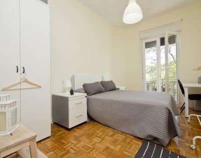 Habitación en Acacias (H2), Calle Ronda de Toledo, Madrid
