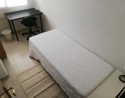 Habitación Individual H1, en calle Campoamor, Amistad, Valencia