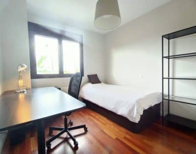 Habitación Individual H2 en Calle La Golondrina, Aravaca, Madrid
