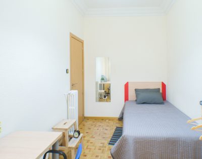 Habitación Zona Retiro (H7), Calle del Dr. Esquerdo, Madrid
