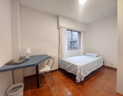 Habitación Individual H4 en C/ Miguel Ángel, Reyes Católicos, Alcalá de Henares
