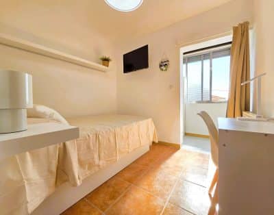 Habitación Individual H2 en C/ Vélez Málaga, Puente de Vallecas, Madrid