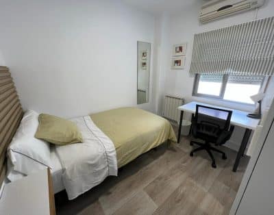 Habitación Individual H3 en calle de Cayetano Pando, Lucero, Madrid