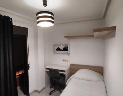 Habitación Individual H3, en calle Actor Llorens, Amistad, Valencia
