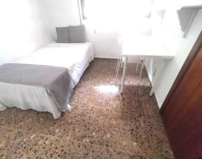 Habitación Individual H1 en C/Amparo Iturbi, Jesús, Valencia