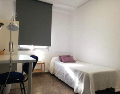 Habitación Individual H1, en calle Clariano, Zona Universitaria, Valencia.
